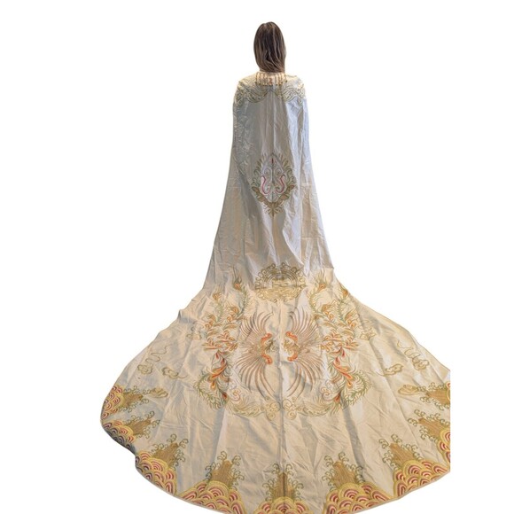 Chinese Wedding Cloak Traditional Cape Embroidered Beaded Ivory Shawl Xiuhe Veil - Picture 1 of 10